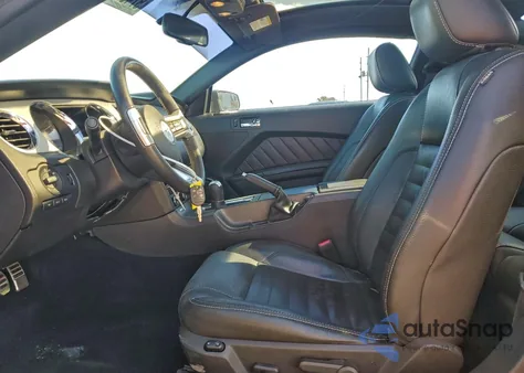 2011 Ford Mustang z USA, uszkodzony, nr VIN 1ZVBP8AM0B5102163